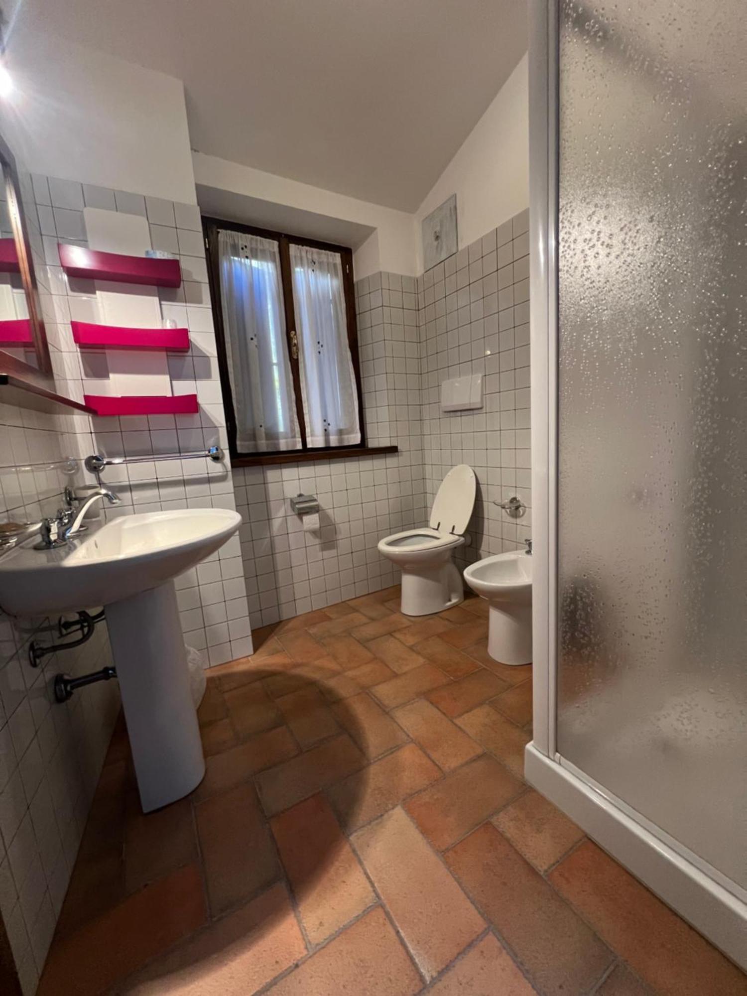Small Double Room,1629983491:JPEG